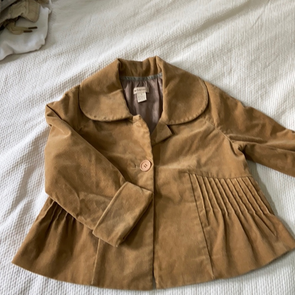 Adorable Elevenses tan soft corduroy jacket